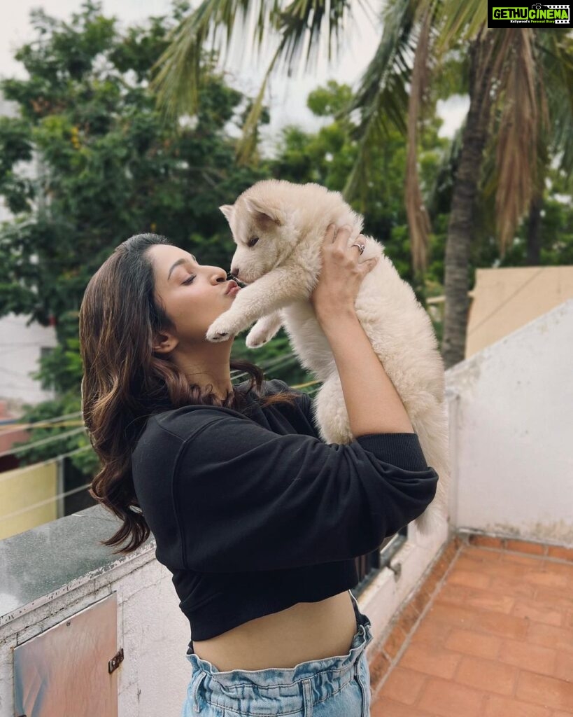 Tanya Ravichandran Instagram - I will always woof You MILA ❤️ @itsleximila_official #husky #mila