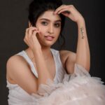 Tanya Ravichandran Instagram - Shot by @kiransaphotography Mua : @salomirdiamond Hair : @puii_c_ammy Styling : @anushaa13 @teamaimpro