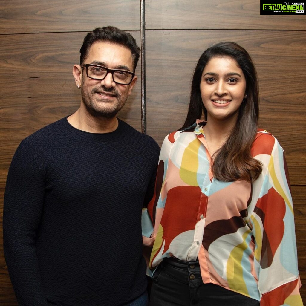 Tanya Ravichandran Instagram - He never fails to amaze us #lalsinghchaddha, another feather to his cap #aamirkhan. It was a pleasure meeting you sir. Such a wonderful film ❤️