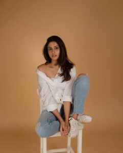 Tanya Ravichandran Instagram - 🤍🩵

@irst_photography