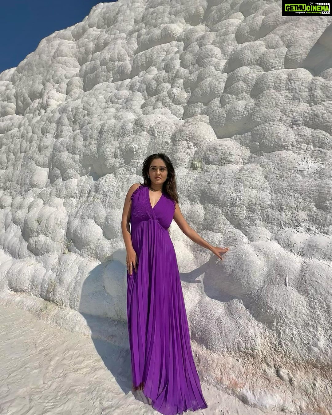 Tanya Sharma Instagram - Finally we experienced this beauty β¨ and oh boy pictures donβt do justice to it ! P.s - it was super sunny n crowded but we managed to do our thing as always πππ #sharmasisters #pamukkale #antalya #turkey #travel #love #tanyasharma Pamukkale,Turkey