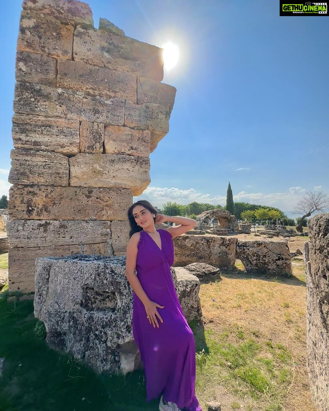 Tanya Sharma Instagram - Safar ka hi tha mei safar ka rha. ✨ Oct of 2023 🦄 . Wearing - @srstore09official #travel #tanyasharma #ancient #pammukale #turkey #antalya Hiarapolis Pammukale