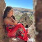 Tanya Sharma Instagram – In case I forgot🌚 here is another dump of a beautiful day in #cappadocia  SWIPE RIGHT for all the mehnat I do to click pictures for the gram 🙈🥹 #instagood #travel #turkey #sisters #fashion #cord #instadaily #tanyasharma #2023 #beautifuldestinations Cappadocia, Turkey