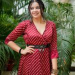 Tarjanee Bhadla Instagram – Life is what happens to you when you are busy making plans…
.
.
.
Experiencing this heavily right now! 
.
.
.
Outfit by @designer_ketan 
Photos by @karangurjarfilms @thedepthsoffield_ 
.
.
#3ekka#tronekka#gujaratifilm#gujaratifilmactress#tarjaneebhadla#tarjanee#ethnicphotoshoot#indianwear#angrakha#angrakhastyle#indianoutfit