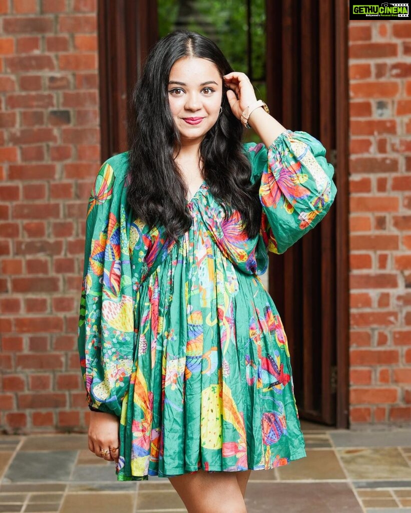 Tarjanee Bhadla Instagram - 🌿🌴🍃 . . . Outfit: @_almashi_ Style by : @ishhaa_nagar W/: @rudradave33 Photography: @karangurjarfilms