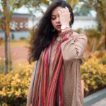 Tarjanee Bhadla Instagram – Autumn🍁
.
.
.

Outfit: @saundhindia
Style by : @ishhaa_nagar
W/: @rudradave33
Photography @karangurjarfilms 
.
.
#autumnlook#indianethnicwear#kurtilook#tarjanee#gujarati
