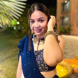 Tarjanee Bhadla Instagram - છઠ્ઠું નોરતું .. 
  in 'Tvara', Navratri 2023 collection by @jap311 @janvi311 
 Special credits to @officialsspictures 

#navratri #navratrispecial #navratri2023 #navratricollection #chaniya #chaniyacholi #chaniyacollection #ootd #outfits #instagram #indianwear #indianfashion #indiandesigners #designer #fashion #fashiongram #gujaratiactress