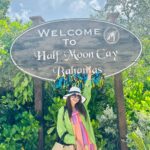 Tasnia Farin Instagram - Picture perfect destination #bahamas #island #travel #vacation #cruisetrip Half Moon Cay, Bahamas