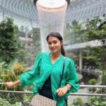 Tasnia Farin Instagram - Best airport ever Jewel Changi Airport