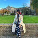 Tasnia Farin Instagram - Just exploring #travel #uk #london