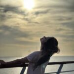 Tasnia Farin Instagram - Sunrise and sunset are the most beautiful hours of the day. Are you a sunrise or a sunset person?