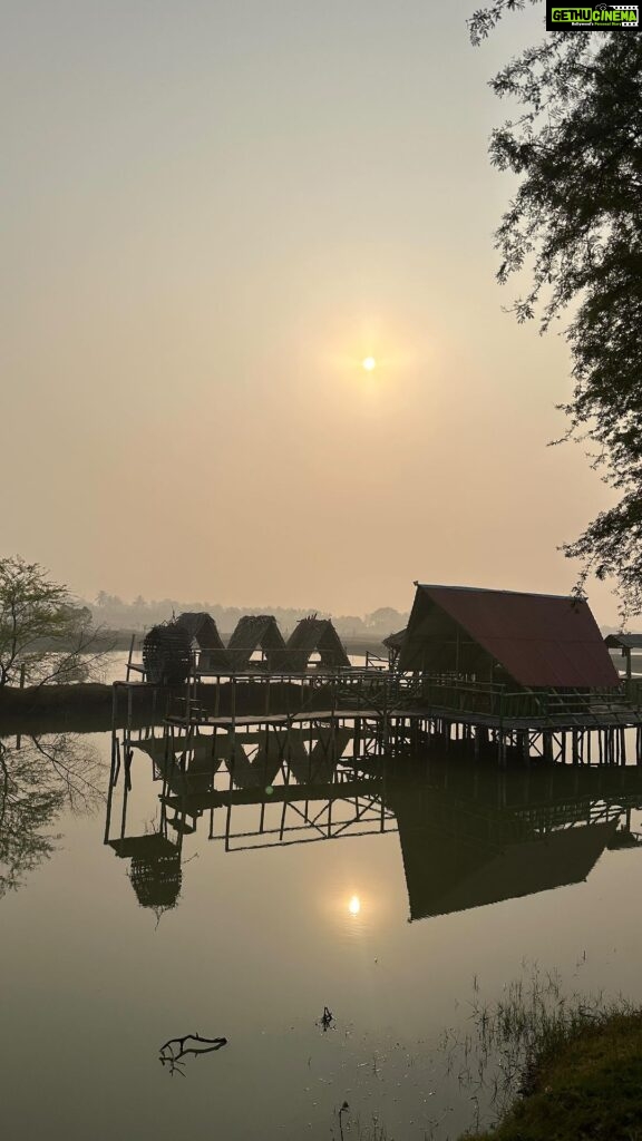 Tasnia Farin Instagram - Shatkhira is a vibe. Couldn’t have imagined a better ending or the new beginning. Nature teaches you a lot of things. Hopefully I can manifest it in my life going forward. Satkhira, Khulna, Bangladesh