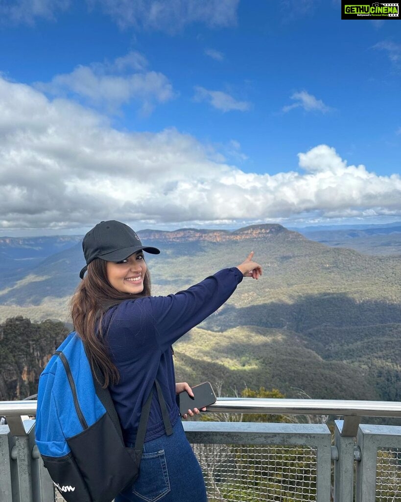 Tasnia Farin Instagram - A place that needs no filter Blue Mountain,Sydney