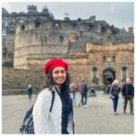 Tasnia Farin Instagram - Over the castle on the hill 📌 @edinburghcastle #edinburgh #scotland Edinburgh Castle