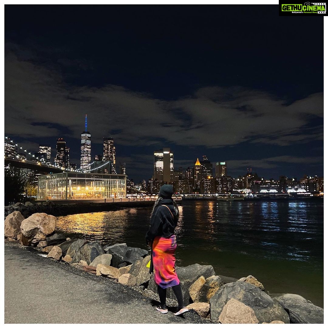 Tasnia Farin Instagram - Night life and sky line DUMBO, Brooklyn