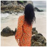 Tasnia Farin Instagram - এ হাওয়া আমায় নেবে কত দূরে? เกาะไข่ Koh Kai ,Phuket Thailand