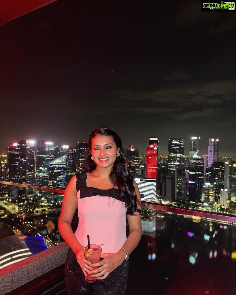 Tasnia Farin Instagram - The view 💕 Marina Bay Sands