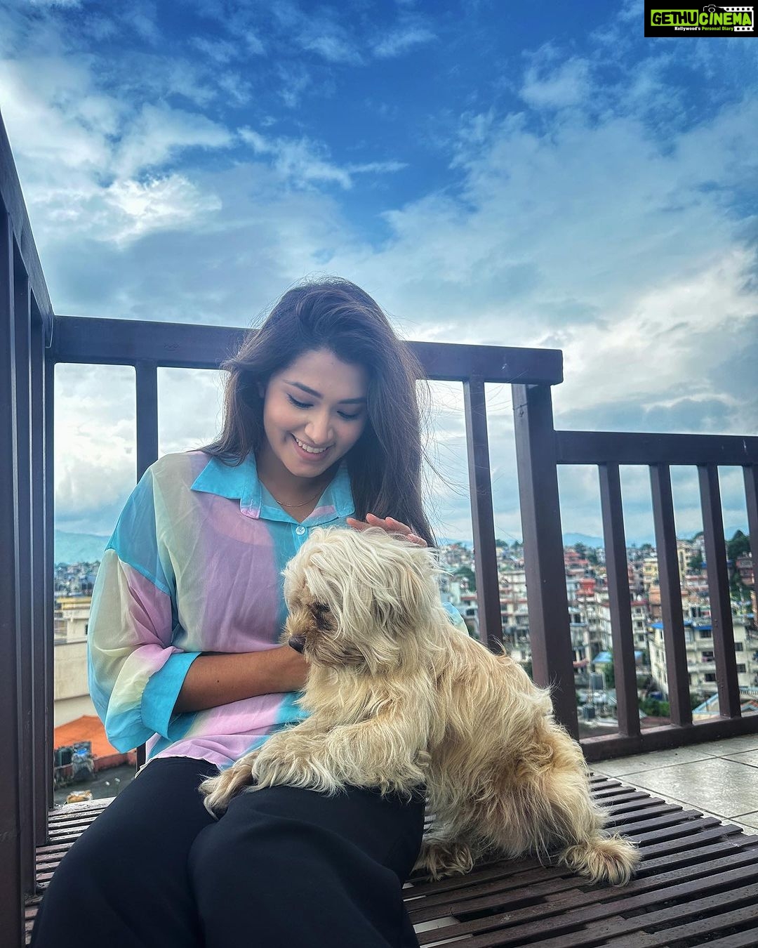 Tasnia Farin - 100.9K Likes - Puppy love 🐶