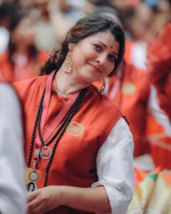 Tejaswini Pandit Instagram - गणपती बाप्पा मोरया...2023
.
.
 कलावंत ढोल पथक😎

@tejaswini_pandit❤️
@kalaawantdholpathak

#pune #ganpatibappamorya #ganpatifestival #kalawantdholpathak #dholpathak #vibe #expression #viral #trending