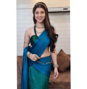Tejaswini Pandit Instagram - Focusing on the Love 💗 
.
.
#thankyouforthelove #adipurush #shurpankha #tejaswinipandit