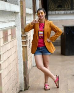 Tejaswini Pandit Instagram - #throwwwback @tejaswini_pandit