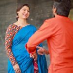 Tejaswini Pandit Instagram - अथांग प्रेम @tejaswini_pandit ♥️ नवीन Web series “ अथांग “ २५ नोव्हेंबर पासून फक्त @planetmarathiott वर Produced by @tejaswini_pandit . . In Frame - @tejaswini_pandit @tanmaypatekar2424 @ganesh_patekar15 @sureshpatekar . VC - @photos_gaurav_pawar . Support - @tejas_6124 @planet.marathi @jayantiwaghdhare . #athang #planetmarathiott #planetmarathi #tanmaypatekar24 #tejadnya #tejaswinipandit #love #tolatola #gulabachikali #viral #explore #foryou #trendingreels #trendingreels