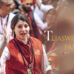 Tejaswini Pandit Instagram - 🚩🌺गणपती विसर्जन मिरवणुक सोहळा २०२३🚩 Inframe - @tejaswini_pandit Click- @wedding_photographer_147 #ganpatibappamorya #tejaswinipandit #ganpativisarjan #mirvnuk #dholtasha #dholpatahak #viralpost #trendingfestival #instagood #instagram #instagrampost #vadak #dholtasalovers #maharashtra_ig #maharashtra_desha #actor #ganpatifestival