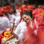 Tejaswini Pandit Instagram – तेजस्विनी पंडित
कलावंत २०२२!!
श्री कसबा गणपती मिरवणूक 
# #kalaawantdholtashapathak #kalaawantdholpathak  #marathikalaawant #ganeshotsav2022 #dholtasha #actorslife