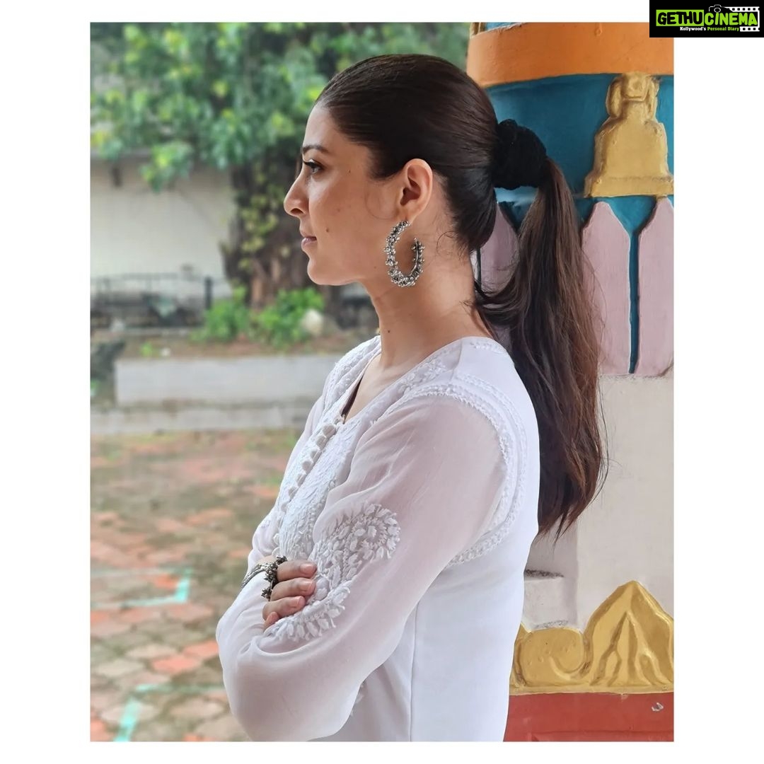 Tejaswini Pandit Instagram - कधीतरी सा ल स 🤍 #tejaswinipandit #throwback #instadaily #instamood #instapic