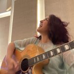 Tisca Chopra Instagram - Upskilling .. 📸 @filmpushpendra #monday #mondaymotivation #makingmusic