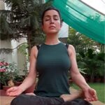Tisca Chopra Instagram – Yoga, I love you long time .. and I can happily say you give me more health, peace and energy than I could have imagined each day .. 
#yoga #yogaday #internationalyogaday #yogi #yogini #onthemat #yogagirl #reelsindia #reelsheel