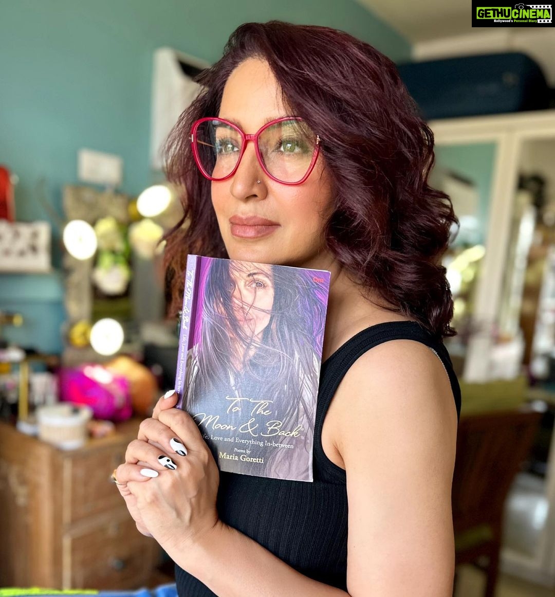 Tisca Chopra Instagram - A question to ask oneself is, how can one person, in this case @mariagorettiz , be so amazing .. she can cook up a storm, dance like the devil, is one of the finest humans I know and am so happy she is one of my closest oldest friends .. She has written this brilliant book of poems .. βTo The Moon and Backβ .. despite having known her I am stunned by her insight and turn of phrase .. time to get your self a new cap to add more feathers Mariam ππΌππΌππΌ #bookstagram #poetry #friends #readers