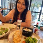 Tisca Chopra Instagram - All the ingredients of a perfect day .. the bestie, delicious weather, sexy shopping and the fabulousness of the food @cafe.dori .. Thank you @mister.dori for the warmth and hospitality ♥️ Yes, it’s a day that deserves two desserts @aneetachawla .. the calories won’t last the memories will, don’t you think? #love #friendship #bestie #food #shopping #fun #delhi #rain #spring #perfect #aboutyesterday The Dhan Mill