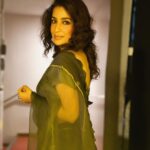 Tisca Chopra Instagram – Backstage the #SCO film festival, celebrating India’s presidency under @mib_india and #anuragsinghthakur .. 

Wearing @shadesofindia @culture_signature_jalpathakkar ..
📸 @akash_siingh 

#films #shanghaicooperationorganisation 
#sco2023 #filmfestival #filmmaking