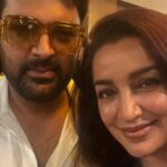 Tisca Chopra Instagram – So last evening I had the best time, not only because I had the cutest, most excited date but also because @nanditadasofficial was directing #Zwigato .. which is such an insight into the lives of people who make our lives so much easier .. 
Second my dear @sameern @segaldeepak @lordmeow and team @applausesocial were producing and finally our dearest @kapilsharma did such a fine job as an actor, I am blown .. 
@shahanagoswami of course is forever spot on 👏🏼
All in all .. all a fun movie night ♥️

#zwigato #movie #theatre #date #mstara #aboutlastnight PVR ICON, Infinity Mall, Andheri West, Mumbai