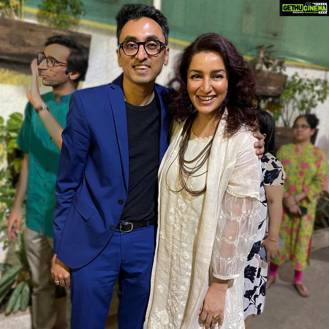 Tisca Chopra Instagram - #Gulmohar is one of those movies that will make you cry even as you smile .. Congratulations @rahulchittella @pagliji @bajpayee.manoj @simranrishibagga #gulmoharonhotstar streaming from 3 March @disneyplushotstar #SharmilaTagore @simranrishibagga @surajsharmagram @kavidrama @utsavijhamusic @Santhybee @jatingoswami_official @gandharvdewan @anuraag_arora_official @starstudios @chalkboardentertainment @zeemusiccompany @siddkhoslamusic @seth_kanishk @talatazizofficial @sethkavita @Koo_ba_koo @pita625 @eeshitnarain @mansidhruvmehta @mrsheetalsharma
