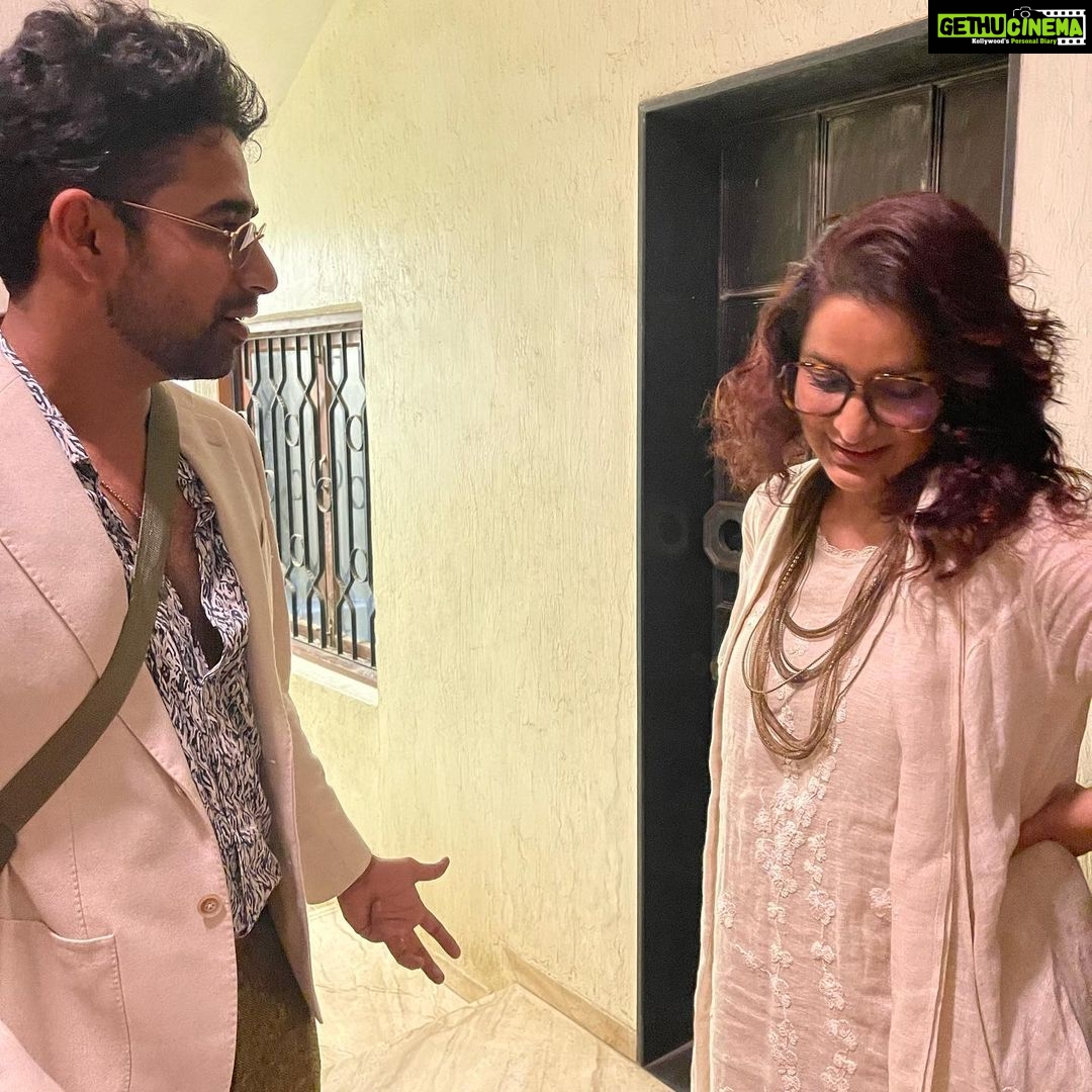 Tisca Chopra Instagram - #Gulmohar is one of those movies that will make you cry even as you smile .. Congratulations @rahulchittella @pagliji @bajpayee.manoj @simranrishibagga #gulmoharonhotstar streaming from 3 March @disneyplushotstar #SharmilaTagore @simranrishibagga @surajsharmagram @kavidrama @utsavijhamusic @Santhybee @jatingoswami_official @gandharvdewan @anuraag_arora_official @starstudios @chalkboardentertainment @zeemusiccompany @siddkhoslamusic @seth_kanishk @talatazizofficial @sethkavita @Koo_ba_koo @pita625 @eeshitnarain @mansidhruvmehta @mrsheetalsharma