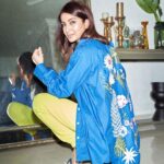 Tisca Chopra Instagram – Blue with green has to be my favourite color blocking .. 

Wearing @nika1.0clothing with @zara tracks and @realmrvalentino sandals 
HMU @shrushti_birje 
📸 @dieppj 

#colorblock #blue #green #fashion #style
