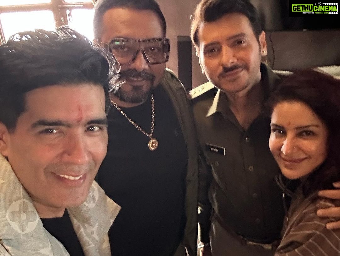 Tisca Chopra Instagram - Give us your hearts we won’t settle for less .. So the ‘Train From Chhapraula’ left the station yesterday to bring you stories from India, that stay with you long after the lights come on .. All the best to the best people ever.. starting with my handsome producer @manishmalhotra05 And everyone at @stage5production @malhotra_dinesh @om_sunny_bhambhani @filmpushpendra @tanaymalhotra01 @howaboutkitsch @rakeshyadav.artncraft @sohelsanwari @djangokaza @darshanjalanofficial @manishtiwari10 @floatinga.d @parul25397 @mahikanaik @tejjj_thakkar @a_man_onajourney @amunkhot @sakshi.saxena2 @manishmalhotra05 Today we boarded the #Train from Chhapraula ‘with @radhikaofficial @divyenndu @anshumaan_pushkar @sauraseni1 @sharat_saxena @kushakapila and @anuragkashyap10 directed by @tiscaofficial produced by #jyotideshpande @malhotra_dinesh @officialjiostudios @stage5production Mukesh Mill Company Pvt Ltd