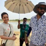 Tisca Chopra Instagram - Celebrating a year of #dahan .. Congratulations #gauravbanerjee @deepak30000 @rishinegi24 @saurabhshuklafilms @rajeshtailang #RohanJoshi @mukeshtiwari.act @ankurnayyar @vikranth.pawar @jai.looking @arkodebmukherjee @maheshkorade @nisargmeister @banijayasia @deepak30000 @mrinalinni @rajeshchadha #ShyamRathi @banijaygroup @artist.pankaj @hiraeth_theory @mank06  @rishinegi24 @usernametoocommon @_nikhilmnair #shivbajpai @disneyplushotstar #series #1year #anniversary