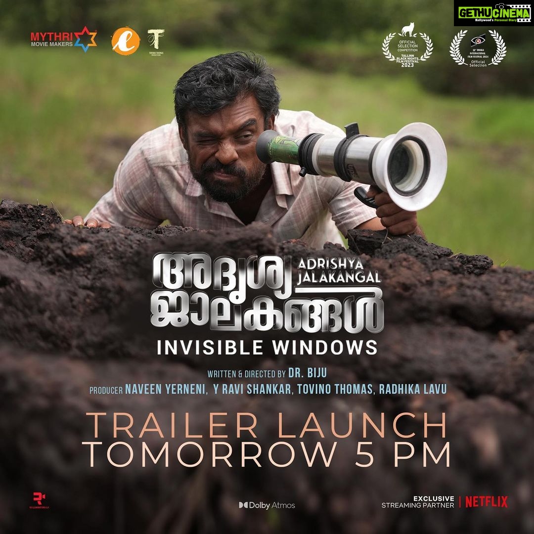 Tovino Thomas Instagram - ‘Adrishya Jalakangal' trailer is dropping tomorrow at 5 PM. Stay tuned for an unusual journey into the unknown!💫 #Adrishyajalakangal #TovinoThomas #NimishaSajayan #MythriMovieMakers #TovinoThomasProductions #EllanarFilms @ellanar_films @mythrioffical @tovinothomas_productions @tovinothomas @nimisha_sajayan @actorindrans @radhika_lavu @rickykej @anupchacko @dr_biju_official @jayashree_lakshminarayanan @yedhu05 @dileepdaz @davis_manuel @flevioffical @jchrisjerome #AravindKR @eldhoselvaraj @pattanamsha @pramod.thomas.986 @sangeetha_janachandran @storiessocialofficial @rdilluminationsofficial @madhavkrishnamusician @gang.prudhvi @dileepdaz @sharathgeorgebenny