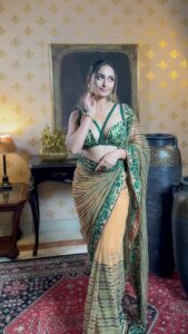Tridha Choudhury Instagram - Everybody knows that Festive season is here 🤩 Are you excited??!!! 💣 #stylewithtridha #styleinspo #festivewear #festivecollection #festiveseason #festivemood #festivefashion #everybodyknows