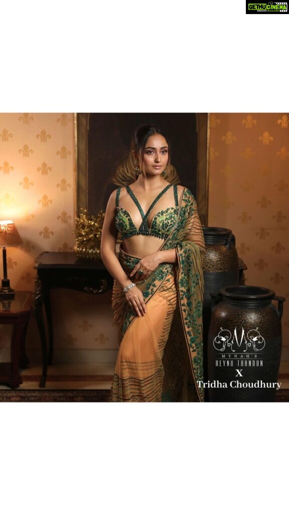 Tridha Choudhury Instagram - @tridhac looking Absolutely Breathtaking😍 in Our Creation. Our Couture Collection JADE An Essence, redefine elegance. Each ensemble is a masterpiece, weaving stories of sophistication and charm. Creative Styling - @sakshistylingconcierge Jewellery - @lasolitairejewellery Photography - @raajesshkashyap Videography - @shubhamsarkarphotography MUA - @divasbydivya Let the hues enchant, reflecting the timeless allure of precious gems. #reynutaandon #reynutaandoncouture #indiancouture #mastercouturier #craftsmanship #ınstagood #traditionalwear #indiandesigner #indianlengha #reynutaandoncreations #ourcreations #designer #ınstagood #couture2023 #teaser #collectionlaunch #indiancouture #jade #ruby #corals #gemstones