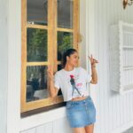 Tridha Choudhury Instagram - Ways to pose cute … just do the victory sign and look away 🩵