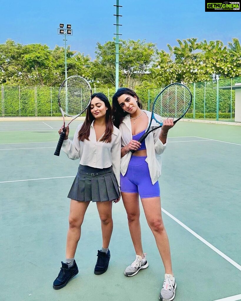 Tridha Choudhury Instagram - I’ve got the wrong shoes … she’s got the right stance 🎾 @zohhhhh #sistersbeforemisters #bangaloredays #bangalore_insta #tennistraining #tennisskirt #therapywithtridha #justdoit✔ #jordans