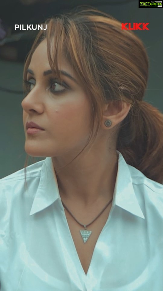 Trina Saha Instagram - রাম বাবু যেটা বলবে সেটাই হবে | Pilkunj #Klikk #pilkunj #trinasaha #drama #joeydebroy