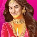 Trina Saha Instagram - Time to light up your diwali mood with this enlighting smile by @trinasaha21 ♥️ #Dhanteras