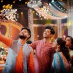 Trina Saha Instagram - বন্ধুত্বের Selfie 🤳 Anurager chhowaye Bhalobashar Utshab 1st October only on @starjalsha #rohaan #show #host #trineel 21st Century Studios