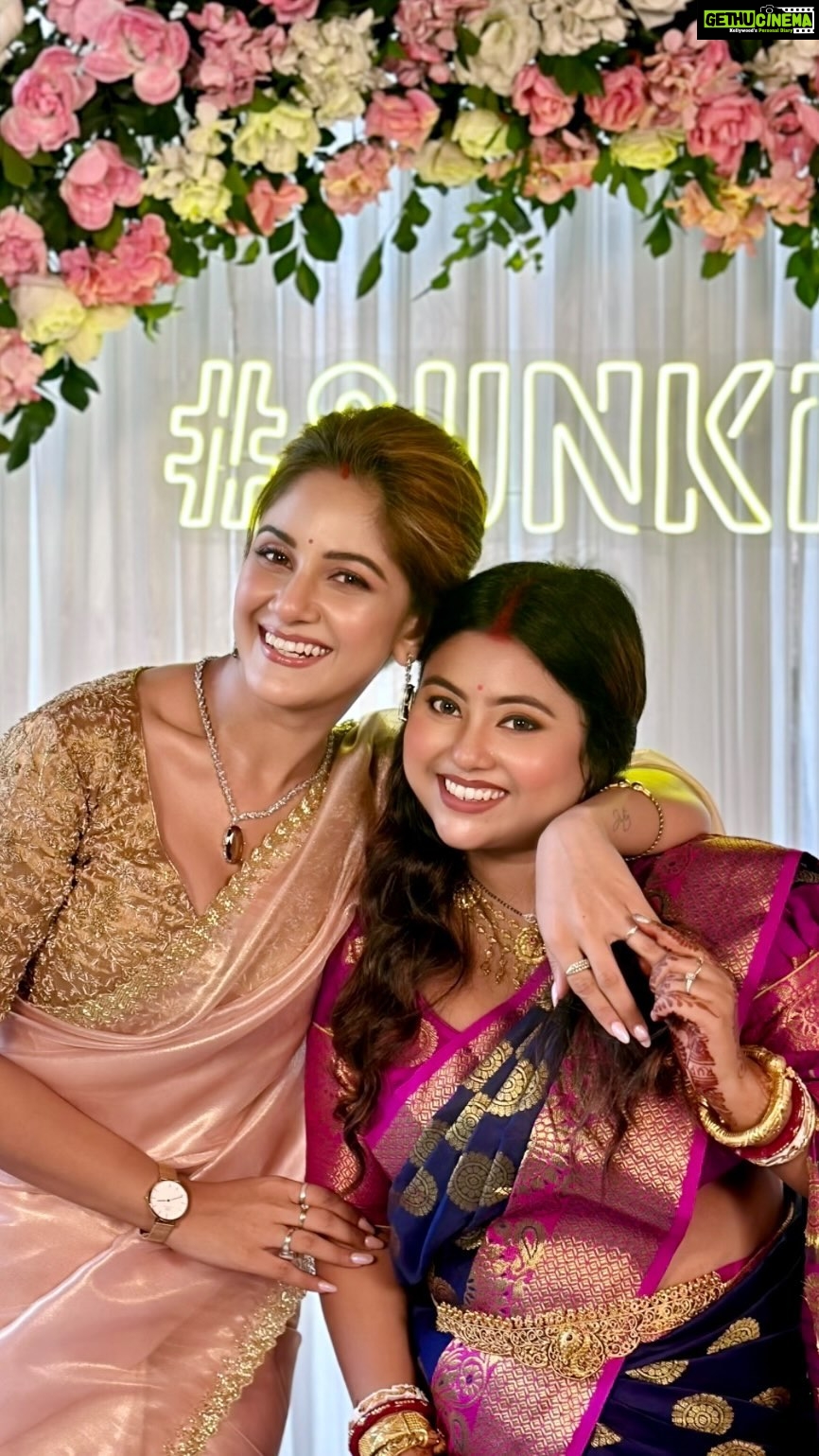 Trina Saha Instagram - Is it still Trending? 🙈😜 . . #trinsi #sunkit #instareels #instamood #instamoment #instalike #instalove #feelitreelit #trendingreels