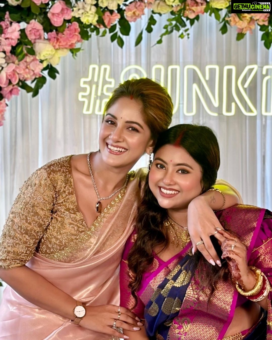Trina Saha Instagram - #sunkit’s Roka ceremony deets 😍 . . #trinsi #sunkit #instamood #instamoment #celebration #instalike #instalove